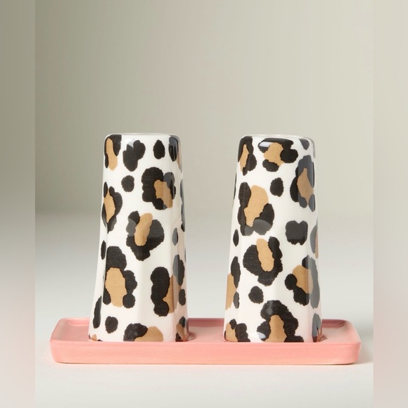 Anthropologie Chintzware Leopard Stoneware Salt & Pepper, NWT - Picture 3 of 5